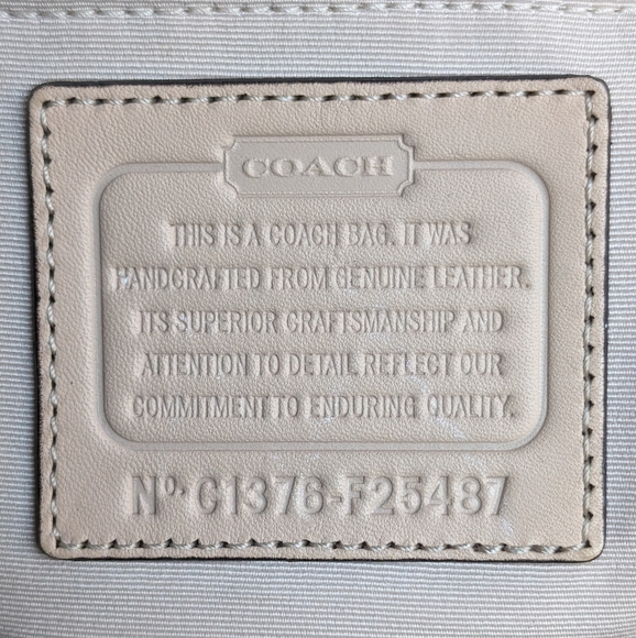 Coach Peyton Parent Embossed Purse - Picture 16 of 16